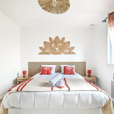 House Of Travels - Proche * 맨비유