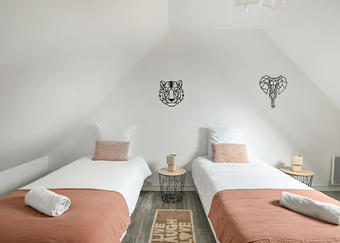 House Of Travels - Proche Ferienhaus