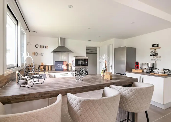 House Of Travels - Proche *