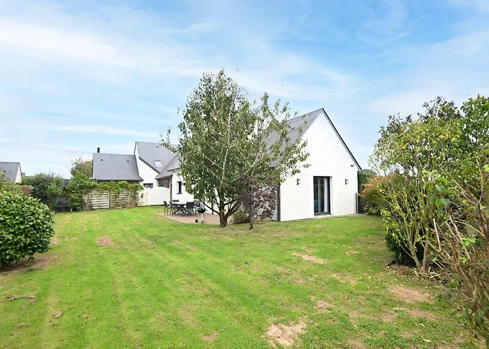 House Of Travels - Proche Manvieux